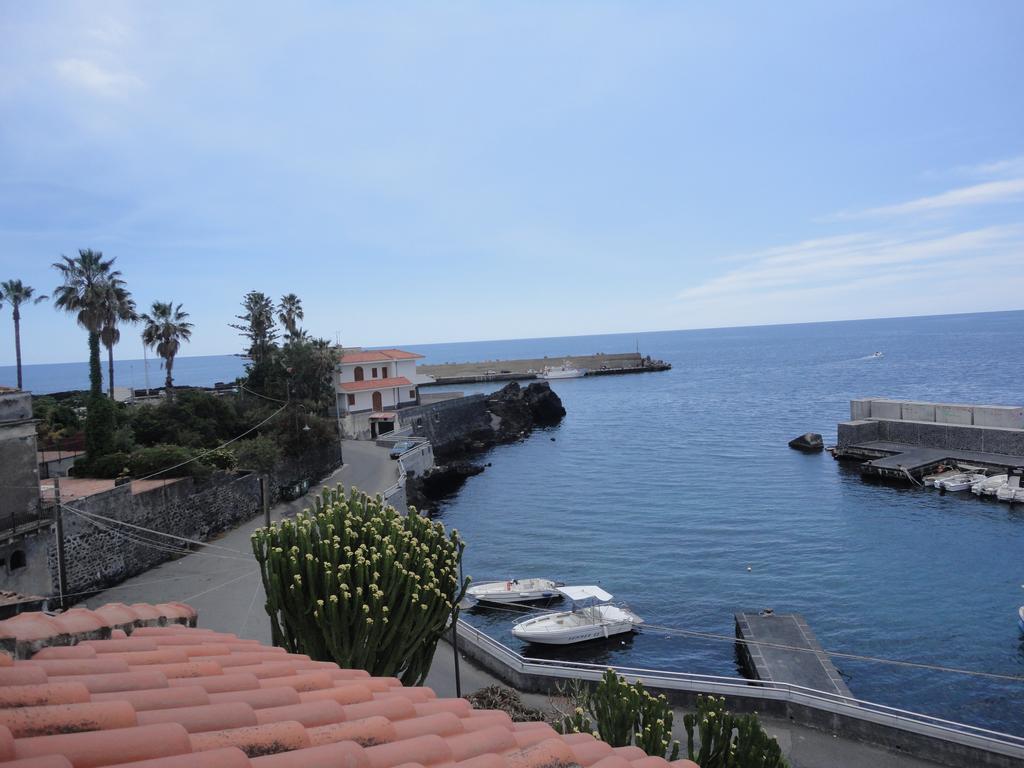 Appartamento Sul Mare อาชิเรอาเล ภายนอก รูปภาพ