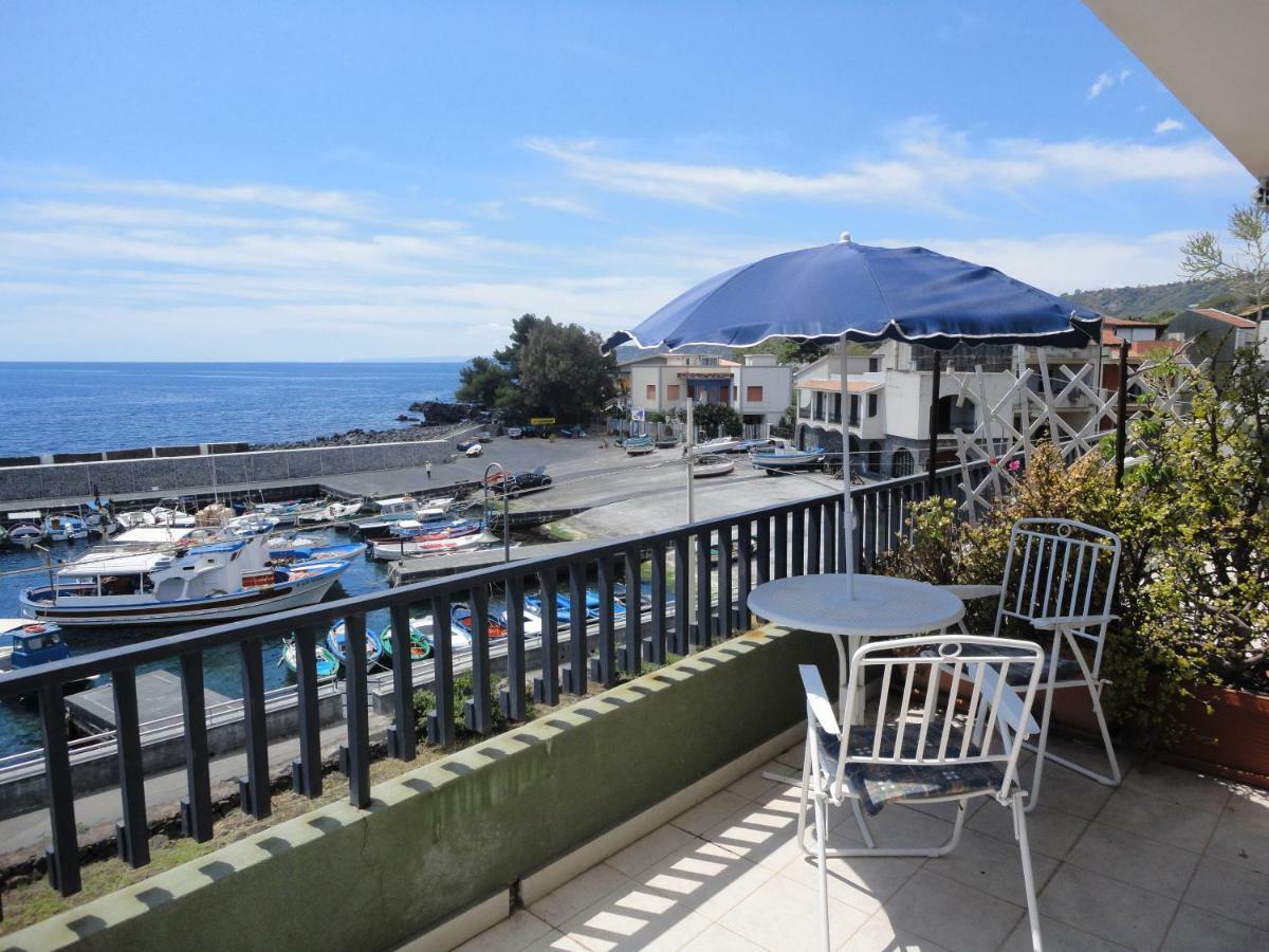 Appartamento Sul Mare อาชิเรอาเล ภายนอก รูปภาพ